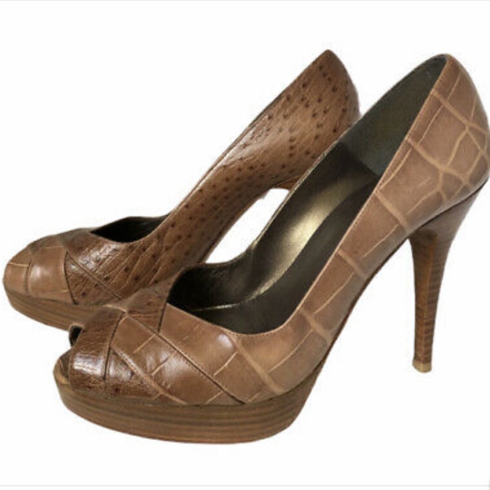 Stuart Weitzman Ostrich leather croc pump